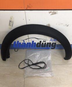 ỐP PHỒNG TAI XE MITSUBISHI TRITON