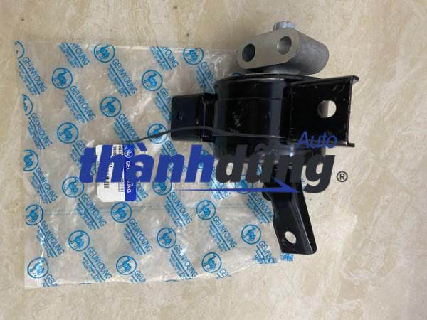 CHÂN MÁY HỘP SỐ XE CHEVROLET AVEO 2010