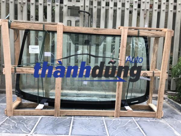 KÍNH CHẮN GIÓ TRƯỚC ISUZU DMAX 2018-2022