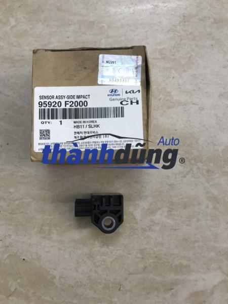CẢM BIẾN KÍCH NỔ TÚI KHÍ XE HYUNDAI ELANTRA