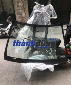 KÍNH CHẮN GIÓ TRƯỚC XE TOYOTA YARIS | 561010D360