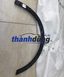 ỐP CUA LỐP TRƯỚC TRÁI VINFAST VF5 2024 | BEX73020502A