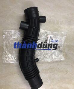 ỐNG HÚT GIÓ VÀO HỘP LỌC TOYOTA LAND CRUISER | 1788166100