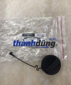 NẮP BÌNH XĂNG TRONG XE NISSAN NAVARA | 17251-JN20A