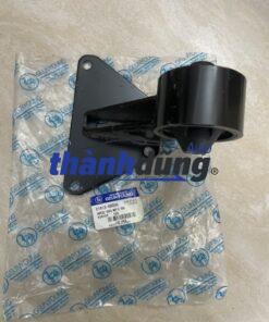 CAO SU CHÂN MÁY XE HYUNDAI PORTER 2 2007 | 21813-4B000