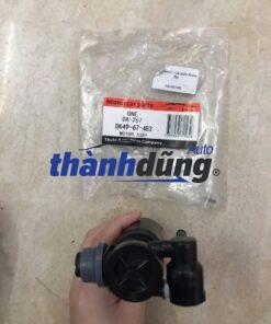 BƠM NƯỚC RỬA KÍNH FORD FIESTA 2013 | DK4967482