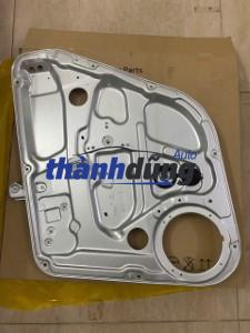 COMPA NÂNG KÍNH SAU PHỤ KIA CARENS | 834021D011