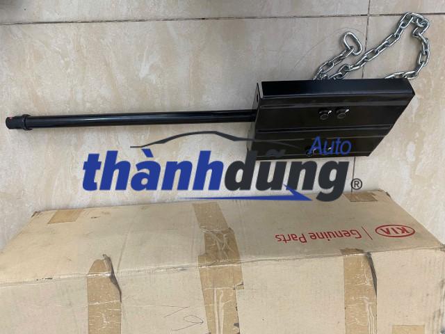 TREO LỐP DỰ PHÒNG KIA K2700 | 0K65A-38610D