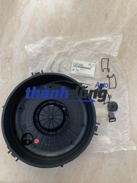 NẮP HỘP LỌC GIÓ XE KIA K3000 | 0K60A13302
