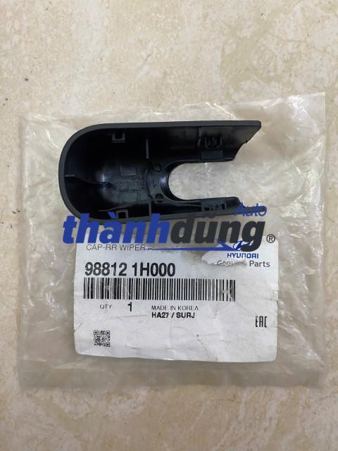 NẮP CHỤP ĐUÔI CẦN GẠT MƯA SAU XE HYUNDAI TUCSON | 988121H000