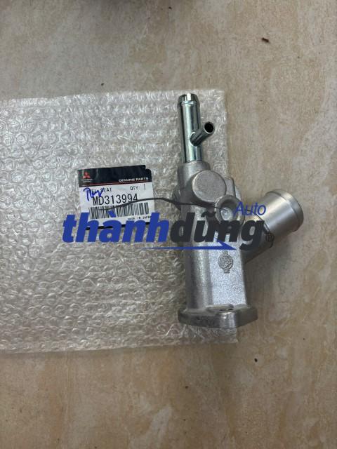 ỐNG CO NƯỚC VAN HẰNG NHIỆT XE MITSUBISHI JOLIE | MD313994