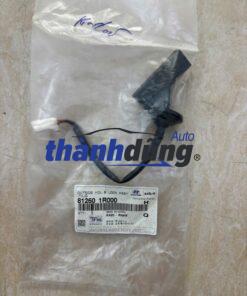 CÔNG TẮC MỞ CỐP XE KIA RIO 2013 | 81260-1R000