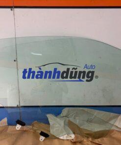KÍNH CÁNH CỬA XE HYUNDAI STAREX | 824034H020