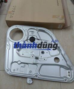 COMPA LÊN KÍNH XE KIA CARENS 2010 | 834011D011
