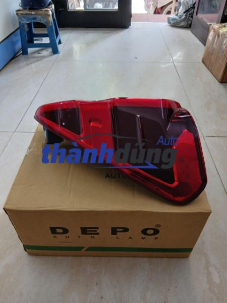 ĐÈN HẬU XE TOYOTA HILUX 2024 | 815510K690