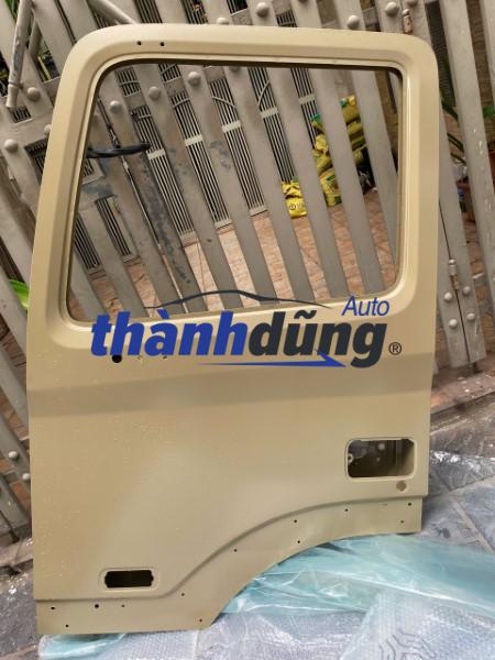 CÁNH CỬA TRÁI HYUNDAI HD170 2009 | 751037M001