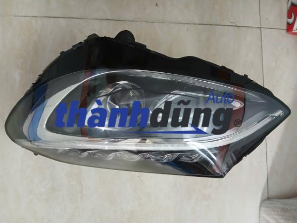 ĐÈN PHA XE MERCEDES C200 2015 | 2059062504
