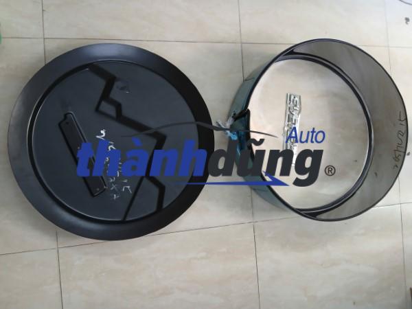 CHỤP LỐP DỰ PHÒNG XE FORD EVEREST 2006 | UP20V5000A