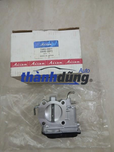 CỤM BƯỚM GA XE TOYOTA CAMRY 2020 | 2203028071