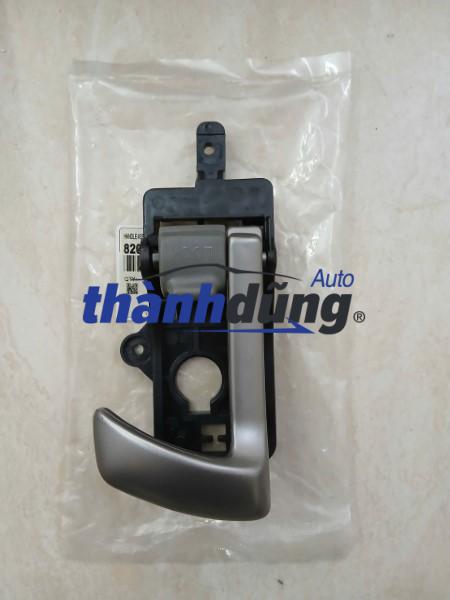 TAY MỞ CỬA TRONG PHỤ HYUNDAI SANTAFE 2010 | 826102B010HZ