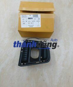 ỐP ĐÈN CẢN TRƯỚC PHẢI FORD EVEREST | N1WZ15266A