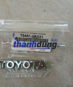 CHỮ TOYOTA CỐP SAU TOYOTA HILUX 2012 | 754410K031