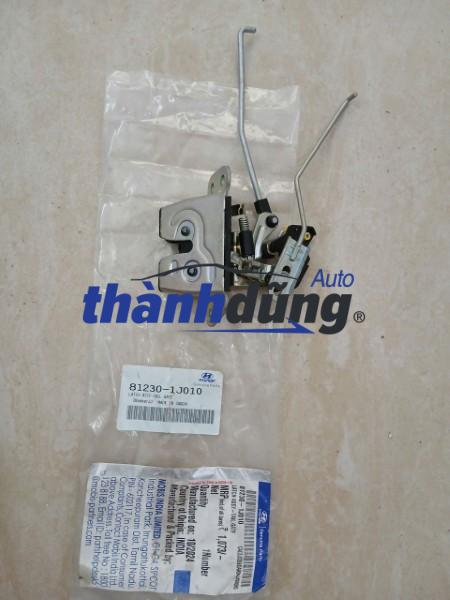 Ổ NGẬM CỐP SAU XE HYUNDAI I20 1.4 AT | 812301J010